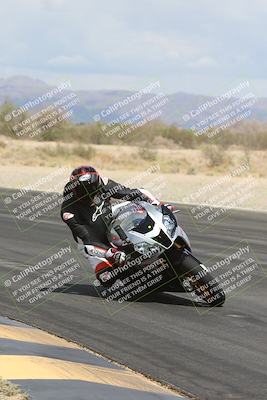 media/May-05-2025-Moto Forza (Mon) [[3c1838c5e5]]/2-B Group/Session 2 (Turn 7 Inside)/